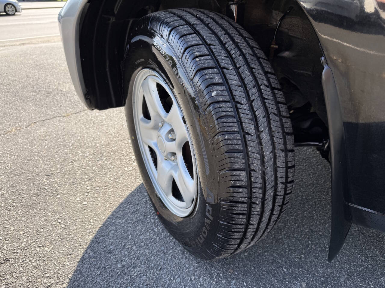 Used 2003 Toyota RAV4 4WD image 23