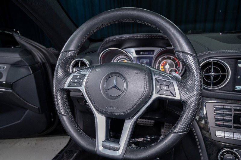 Used 2016 Mercedes-Benz SL 550 image 19