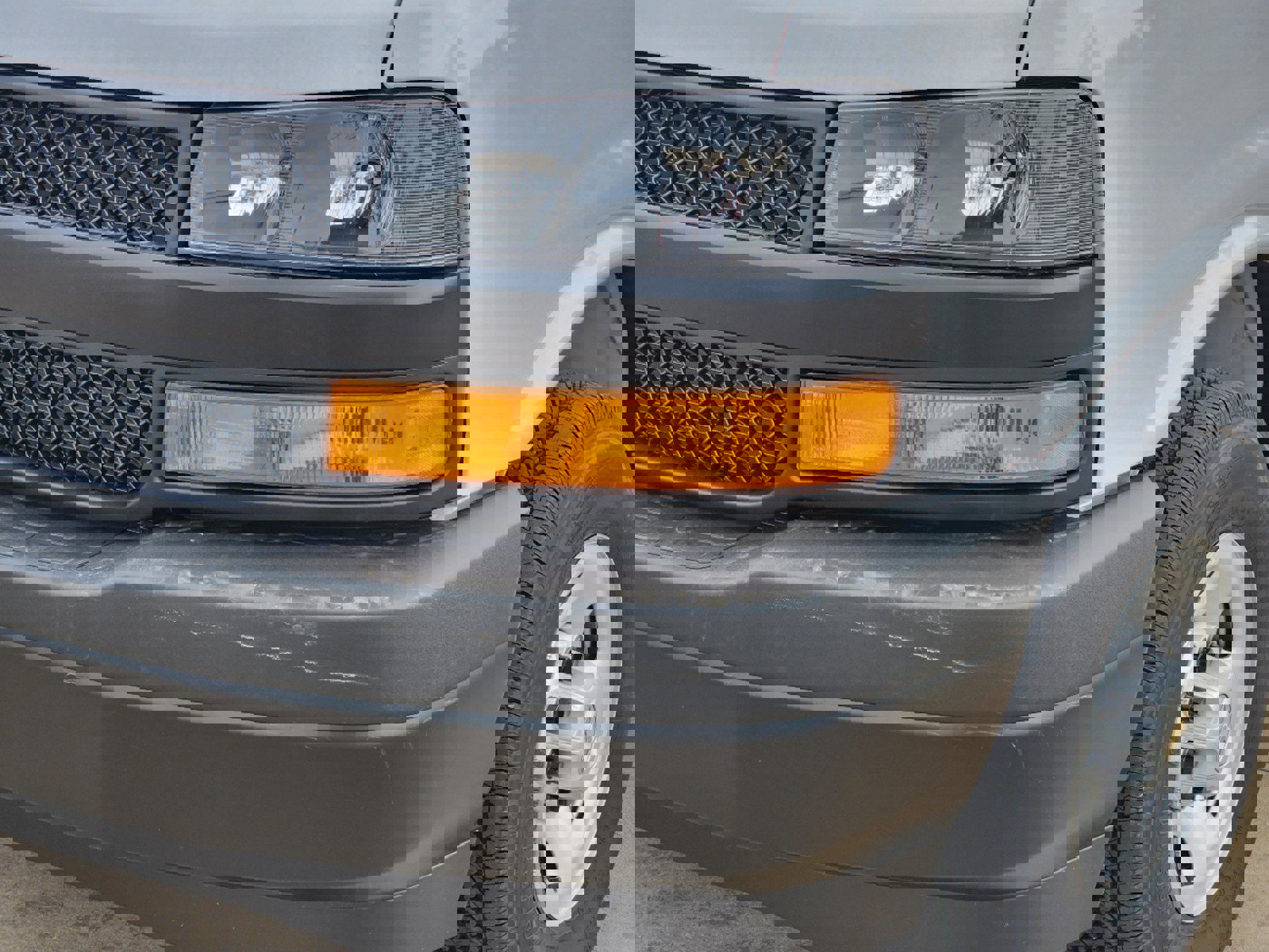 New 2025 Chevrolet Express 2500 w/ Driver Convenience Package image 15