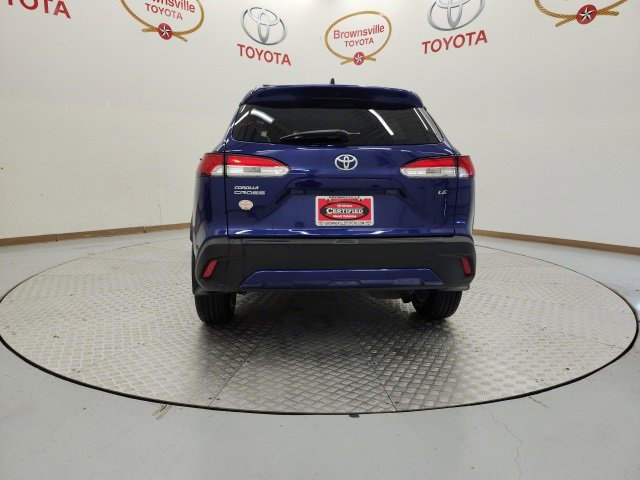Used 2025 Toyota Corolla Cross LE image 7