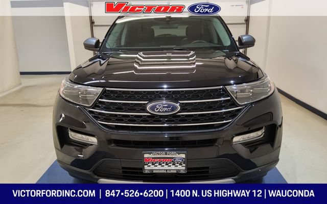 Used 2023 Ford Explorer XLT w/ Equipment Group 202A AWD/4WD image 3