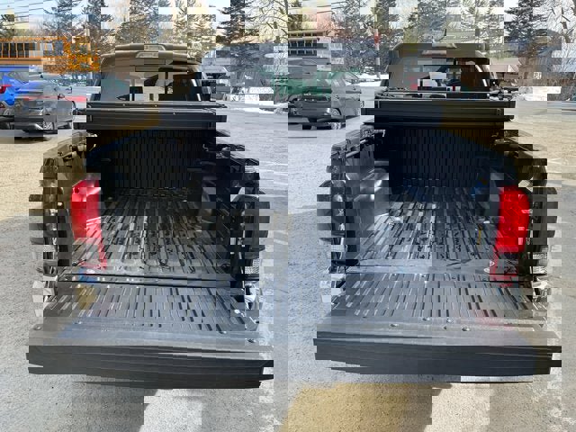 Used 2019 Toyota Tacoma SR5 image 10