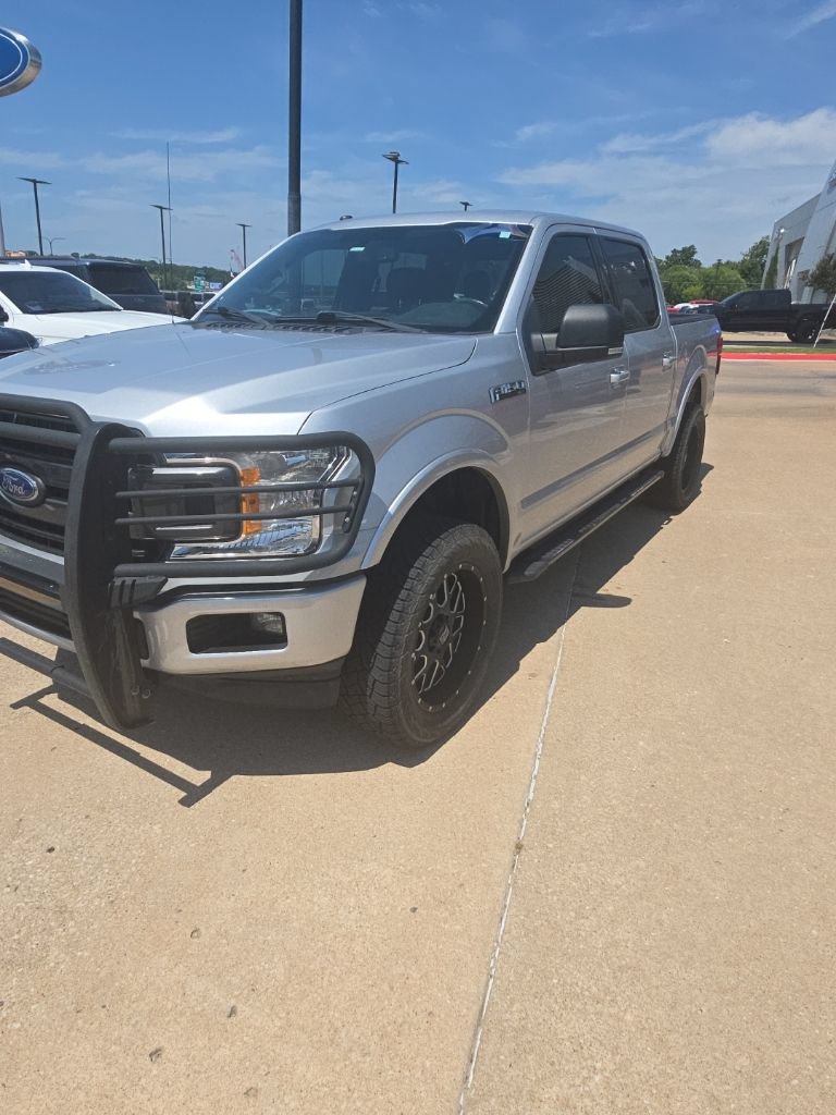 Used 2018 Ford F150 XLT w/ Equipment Group 302A Luxury AWD/4WD image 7