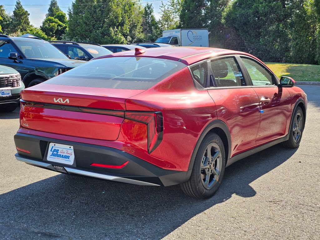 New 2026 Kia K4 FWD image 5