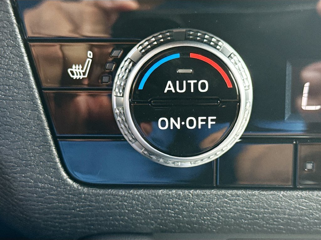 New 2026 Mitsubishi Outlander LE FWD image 21