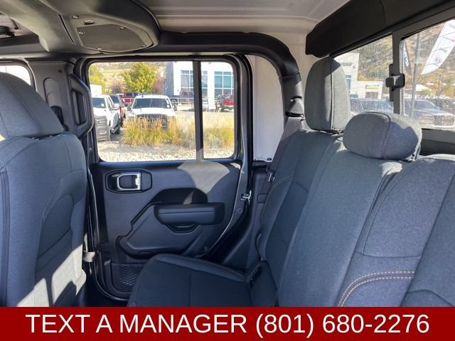 New 2025 Jeep Gladiator Sport AWD/4WD image 15