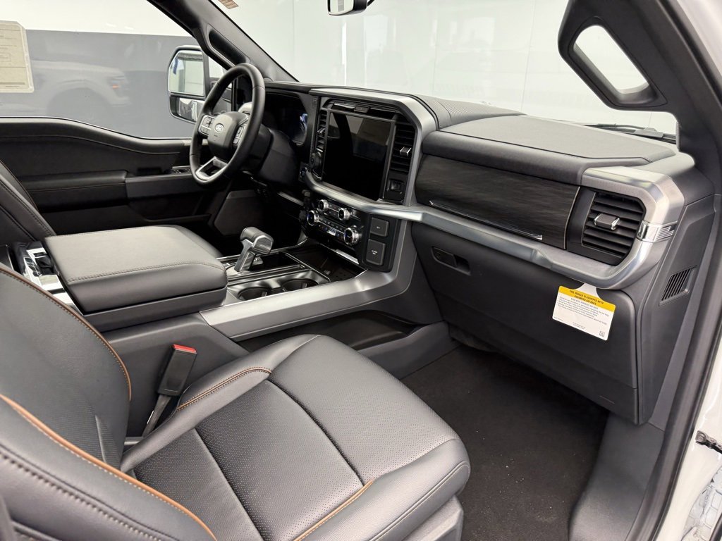 New 2025 Ford F150 Lariat w/ Equipment Group 502A High image 47