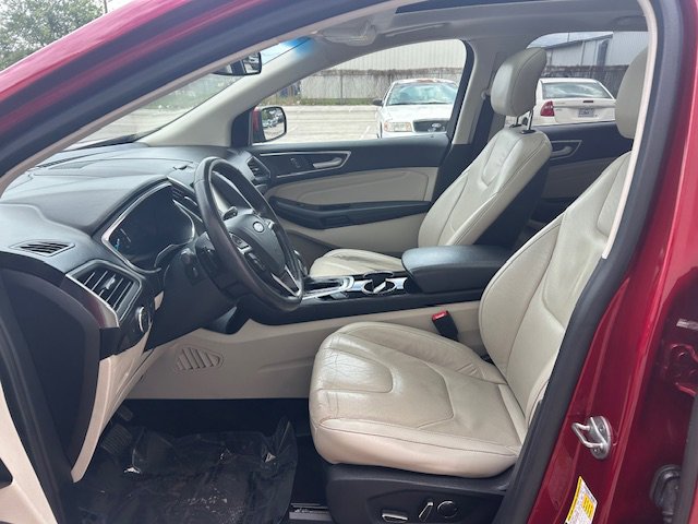 Used 2015 Ford Edge Titanium w/ Equipment Group 301A image 9