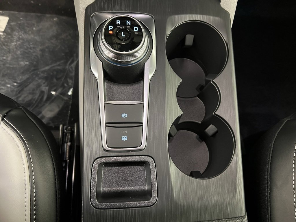 New 2026 Ford Escape SE image 16