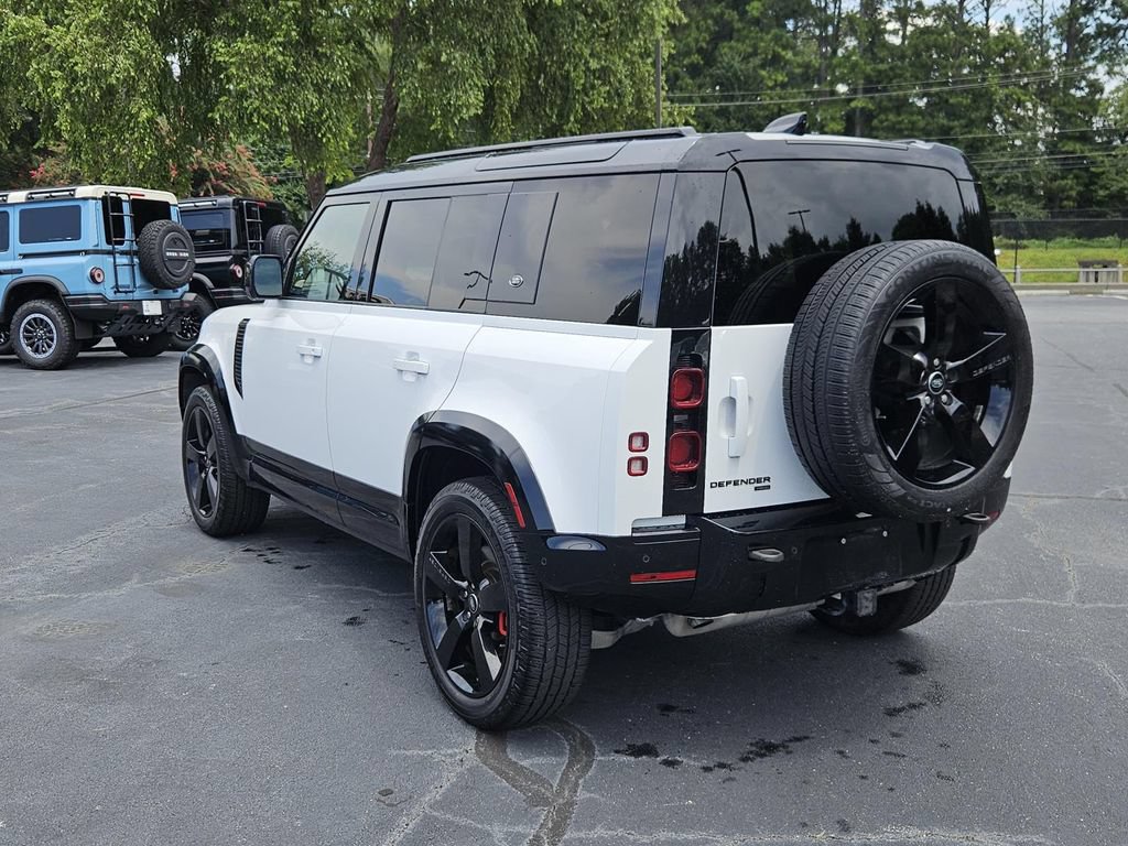Used 2022 Land Rover Defender 110 X-Dynamic HSE AWD/4WD image 5