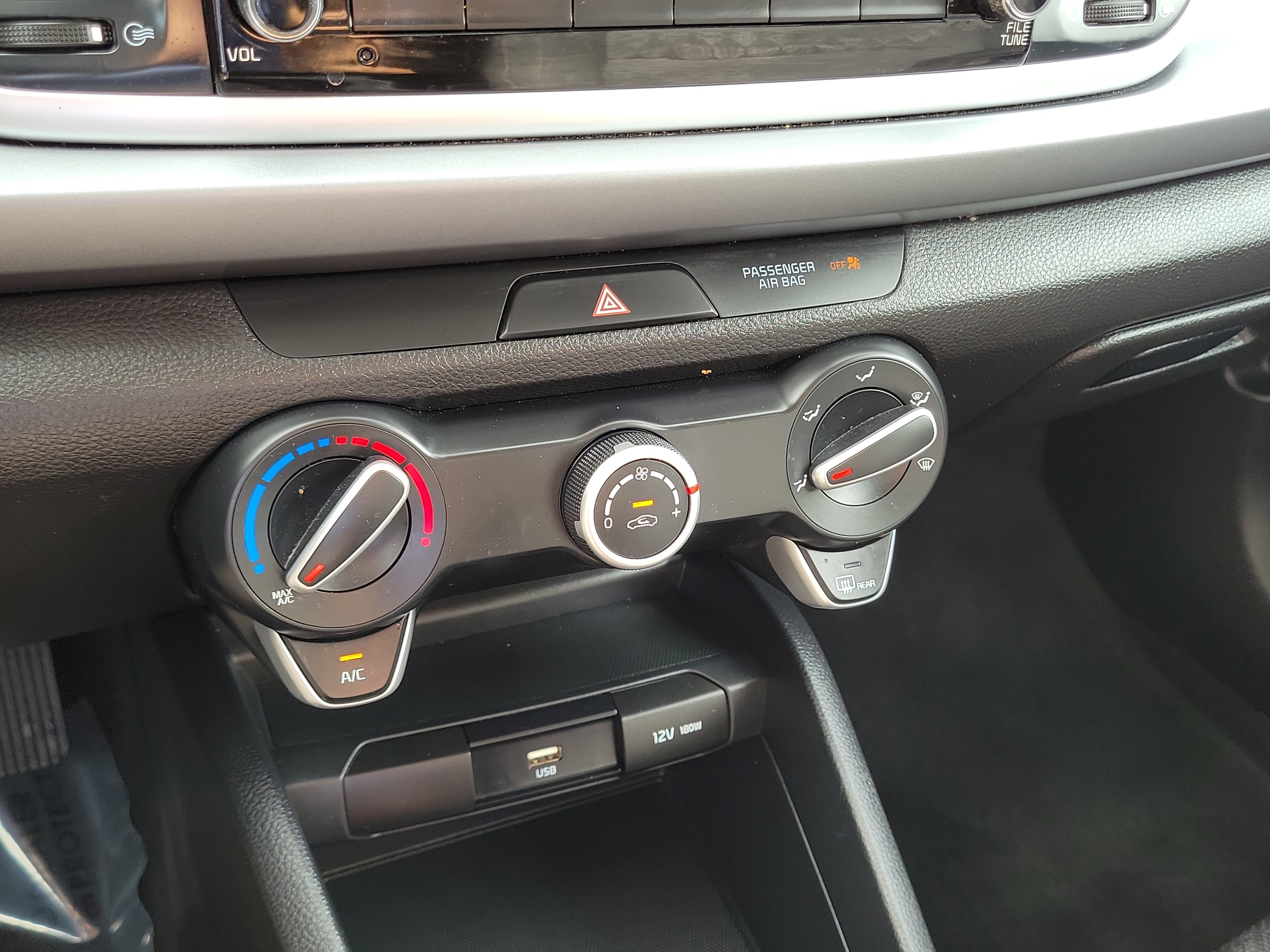 Used 2023 Kia Rio LX image 20