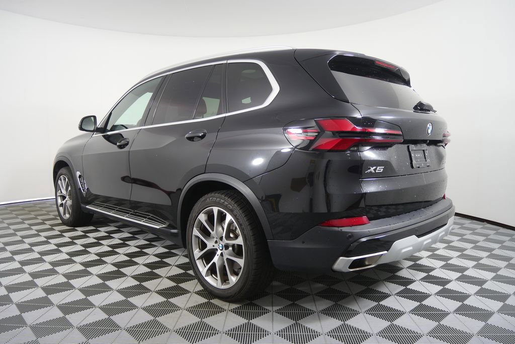 Used 2024 BMW X5 sDrive40i RWD image 5