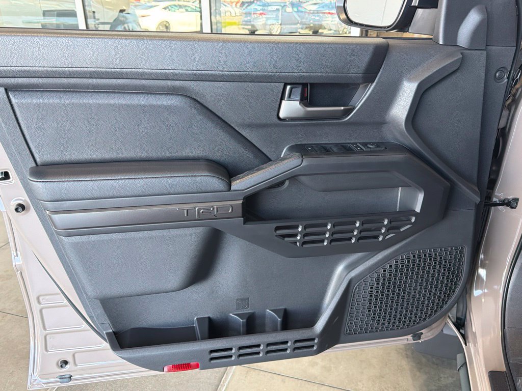 New 2026 Toyota Tacoma TRD Off-Road AWD/4WD image 15