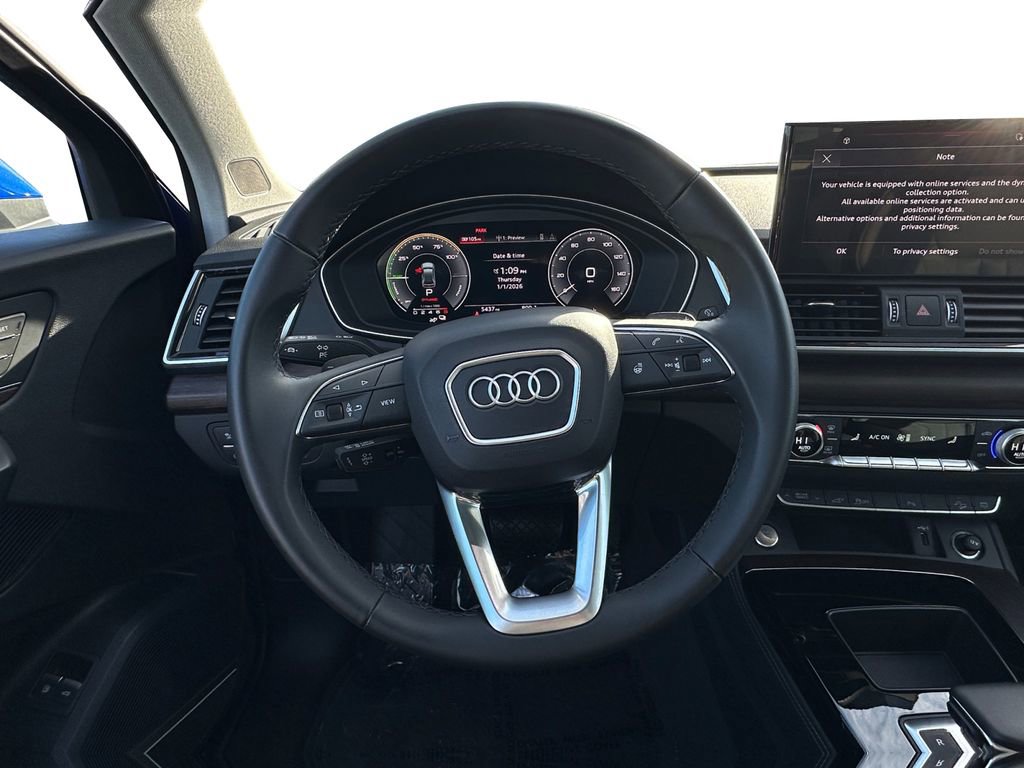 Used 2024 Audi Q5 e Premium Plus w/ Premium Plus Package image 12