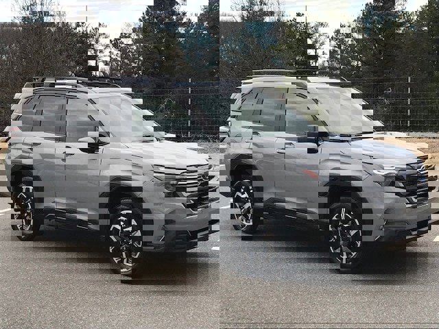 Certified 2025 Subaru Forester Premium w/ Convenience Package #1 image 2