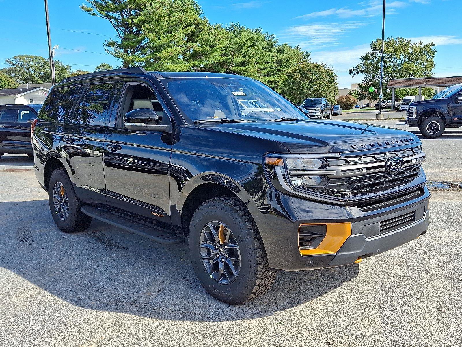 New 2025 Ford Expedition Tremor image 2