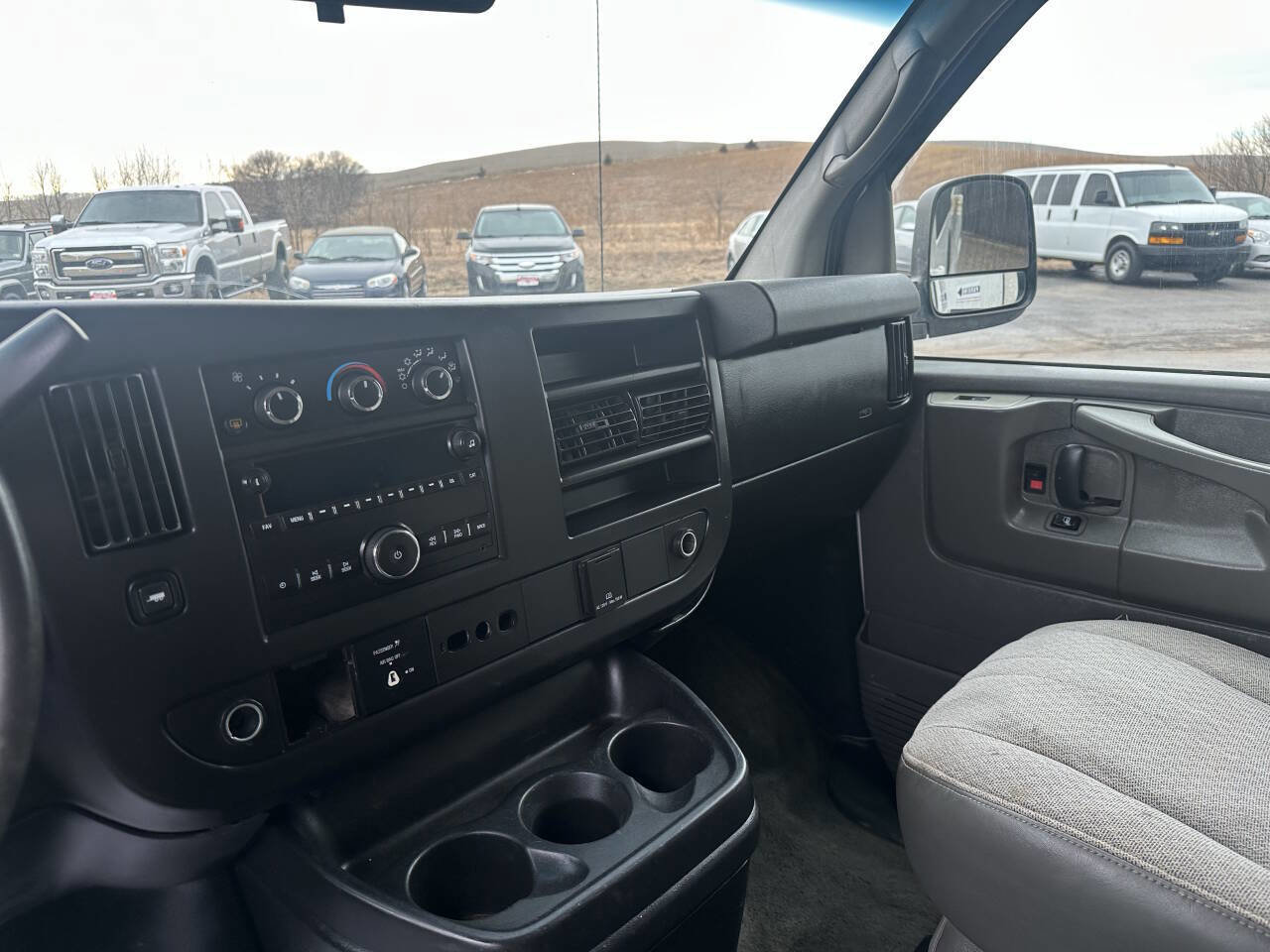 Used 2015 Chevrolet Express 3500 LT w/ LT Preferred Equipment Group image 12