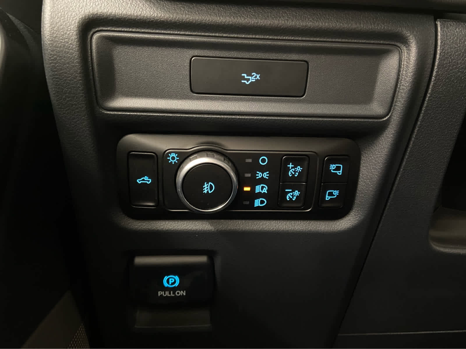 Used 2026 Ford F150 Lariat RWD image 41