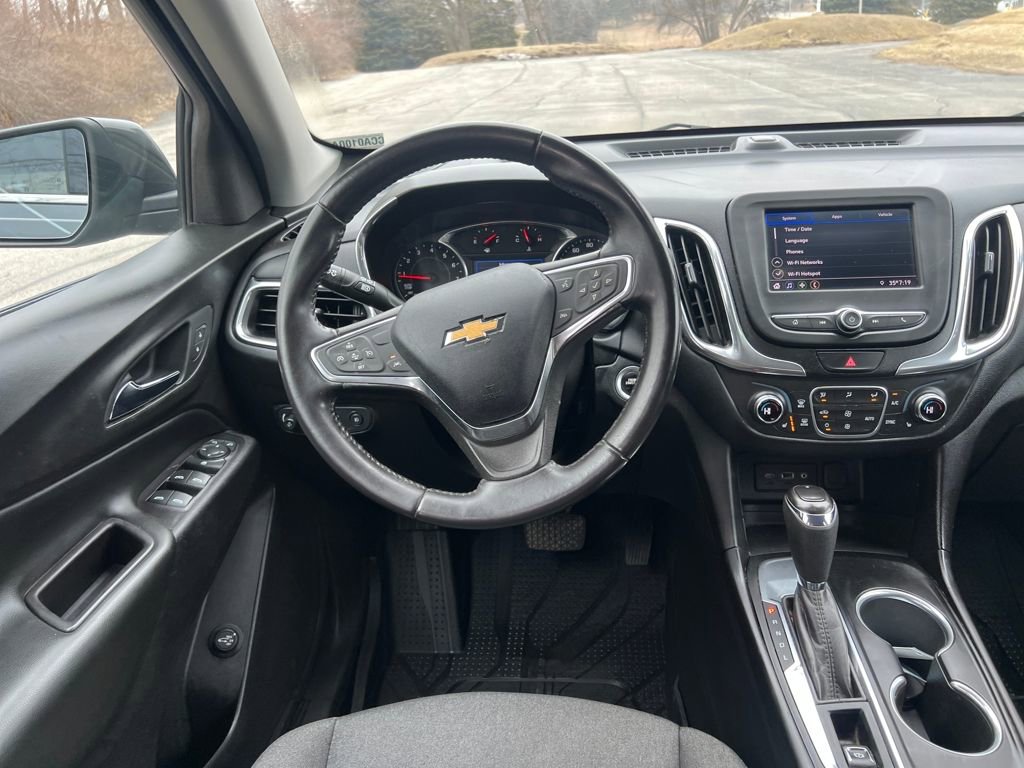 Used 2020 Chevrolet Equinox LT w/ Driver Convenience Package image 24
