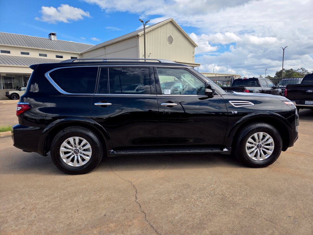 Used 2022 Nissan Armada SV AWD/4WD image 4