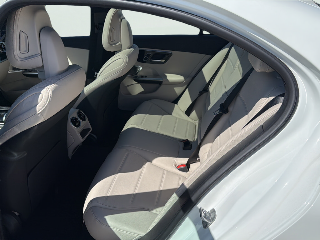 Used 2026 Mercedes-Benz C 300 4MATIC Sedan image 20