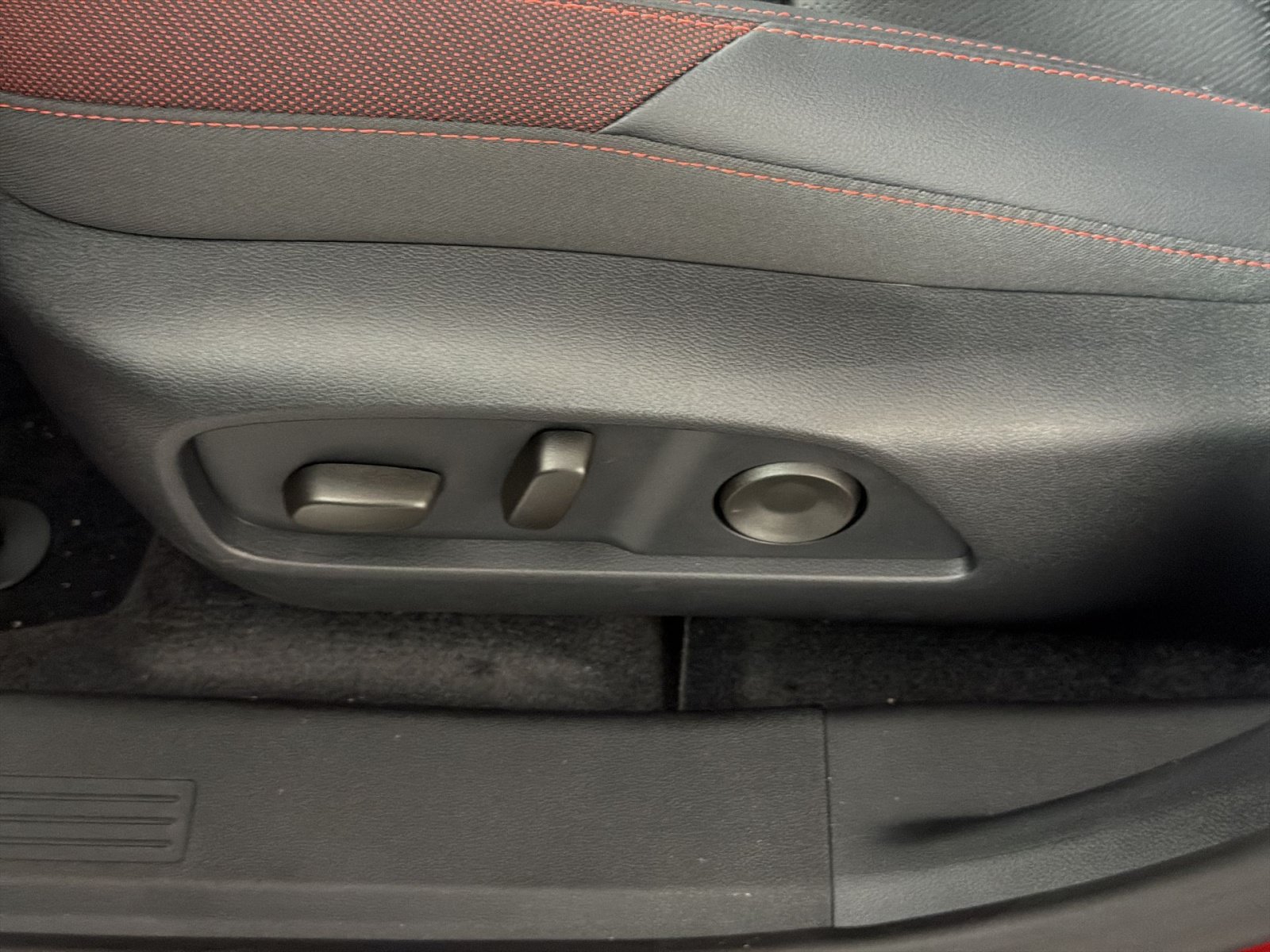 New 2027 Chevrolet Equinox RS w/ Safety and Technology Package AWD/4WD image 14