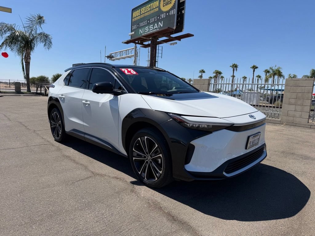 Used 2023 Toyota bZ4X FWD image 1