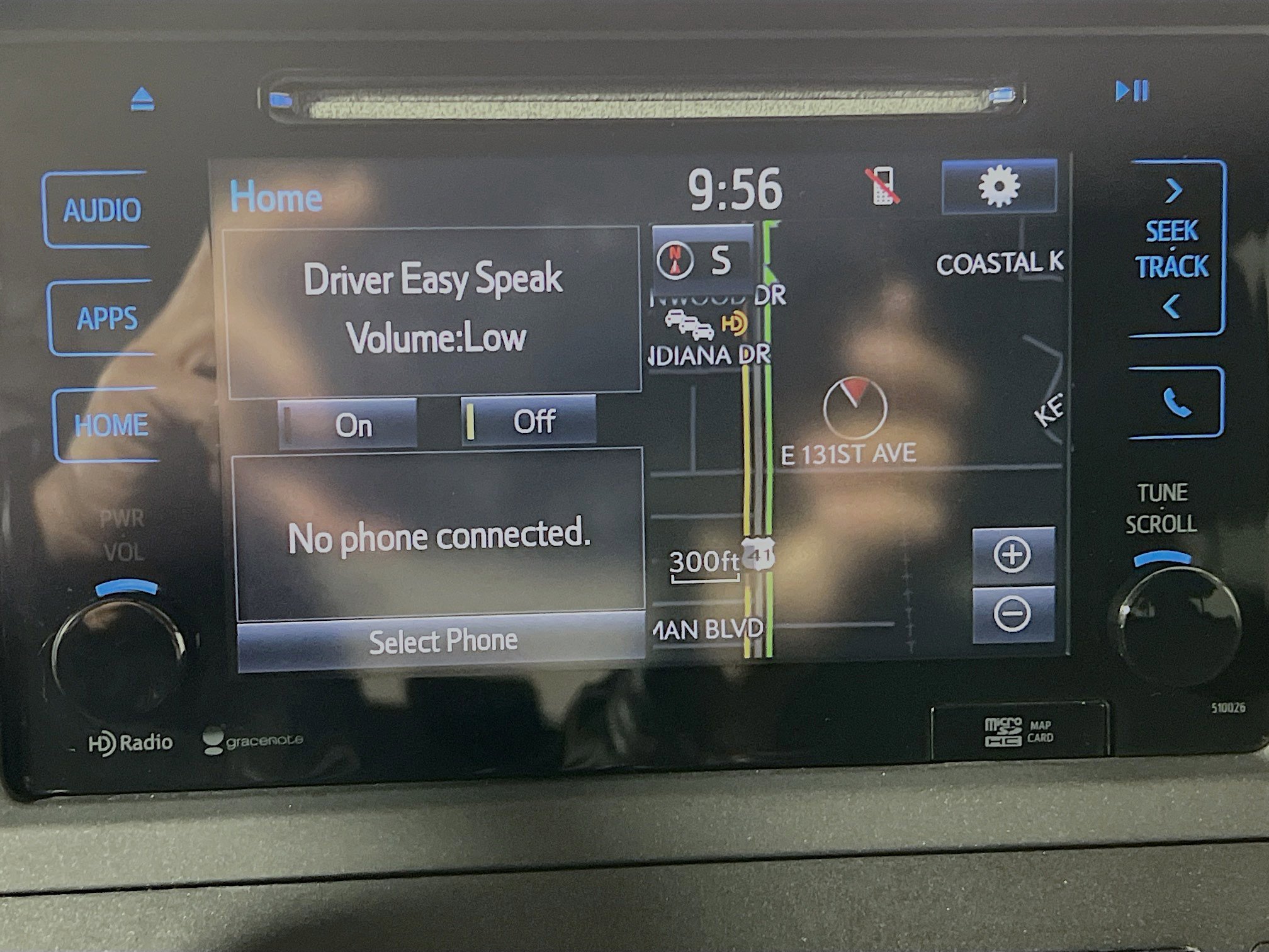 Used 2015 Toyota Sienna SE w/ SE Preferred Package image 27