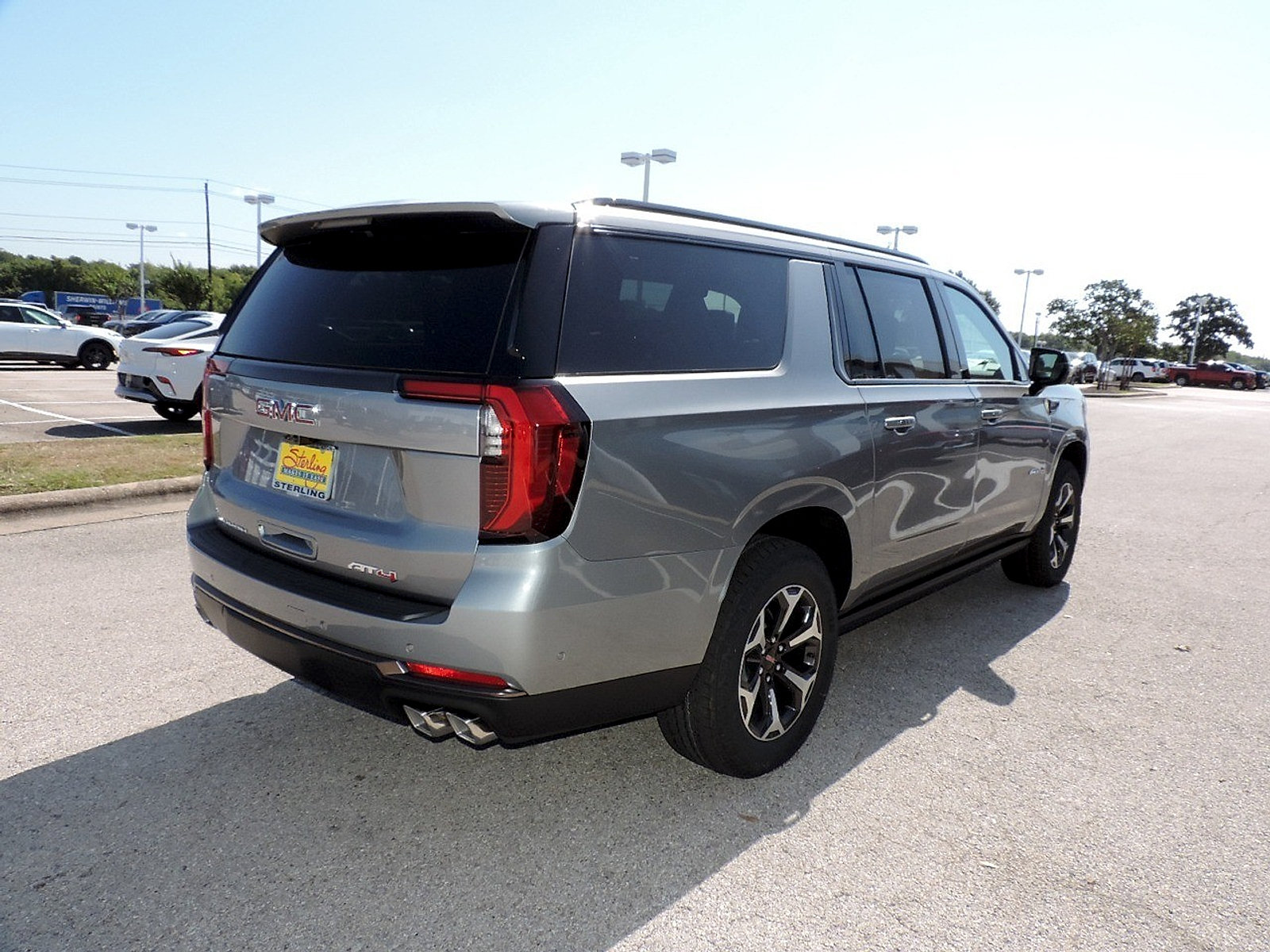 New 2026 GMC Yukon XL AT4 Ultimate w/ LPO, Floor Liner Package AWD/4WD image 5