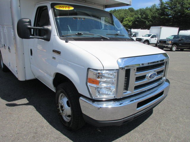 Used 2016 Ford E-350 and Econoline 350 Super Duty w/ Power Windows & Locks Group RWD image 22
