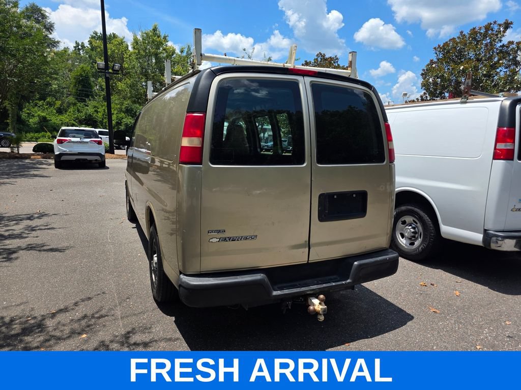 Used 2009 Chevrolet Express 1500 RWD image 6