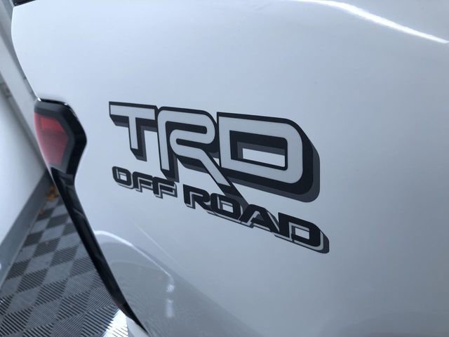 New 2025 Toyota Tacoma TRD Off-Road image 9