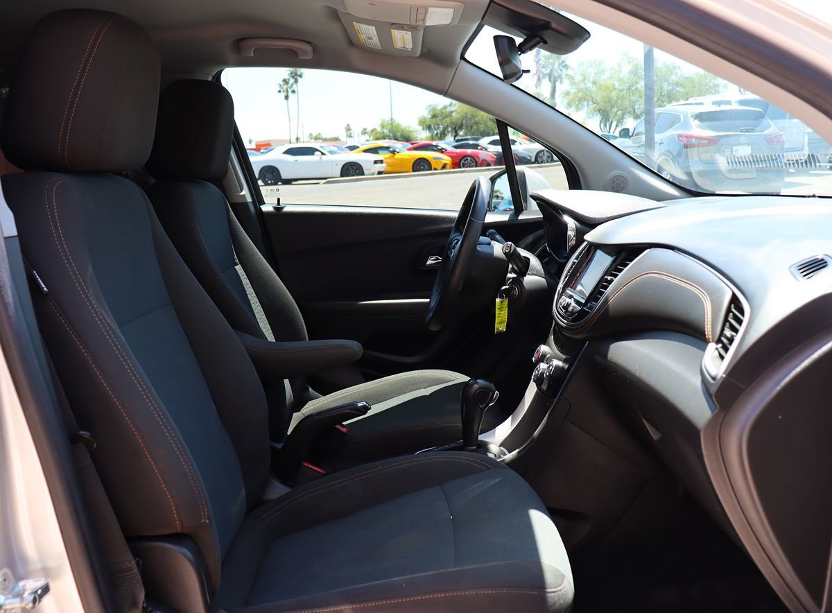 Used 2020 Chevrolet Trax LS w/ Tint and Cruise Package FWD image 34