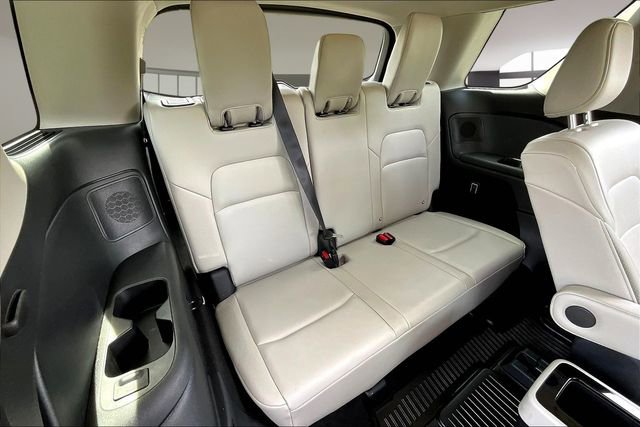 Used 2022 Nissan Pathfinder SL w/ SL Premium Package FWD image 24