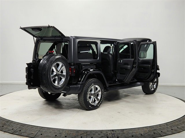 Used 2018 Jeep Wrangler Unlimited Sahara image 15