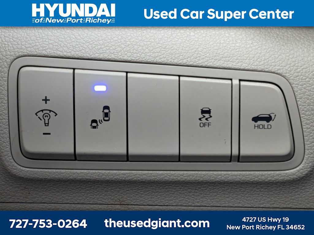 Used 2017 Hyundai Tucson Sport FWD image 29