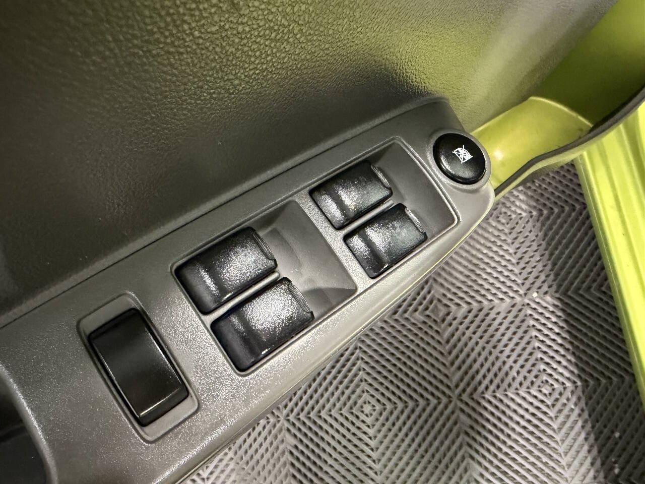 Used 2013 Chevrolet Spark LS FWD image 7