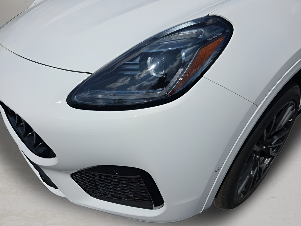 New 2025 Maserati Grecale GT AWD/4WD image 9