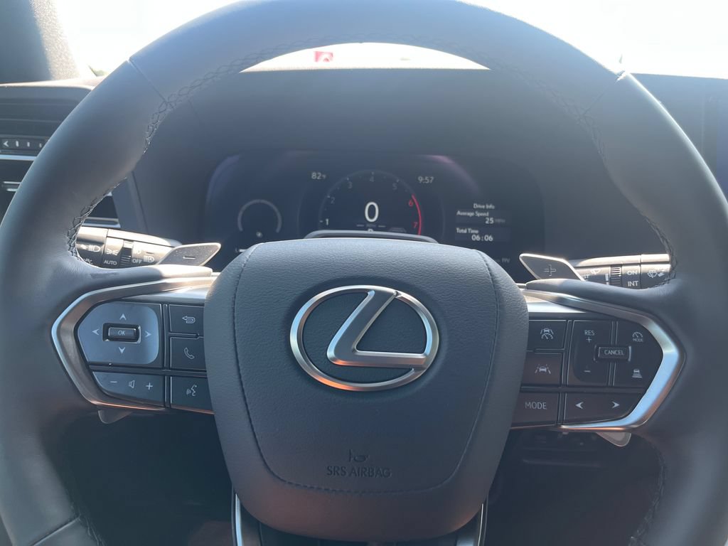 Used 2026 Lexus GX 550 w/ Cold Area Package AWD/4WD image 42