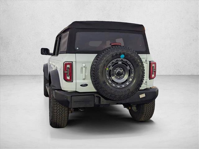 New 2025 Ford Bronco Outer Banks w/ Sasquatch Package AWD/4WD image 8