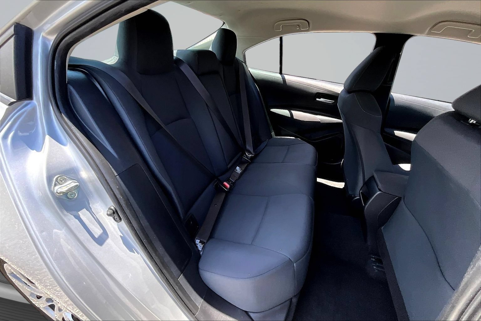 Used 2021 Toyota Corolla LE FWD image 20
