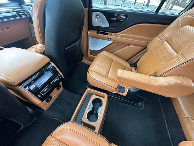 Certified 2023 Lincoln Aviator Black Label image 23