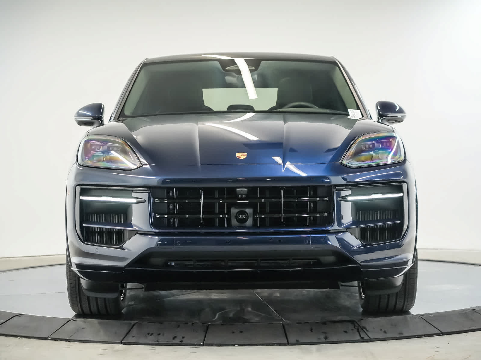 New 2026 Porsche Cayenne GTS AWD/4WD image 6