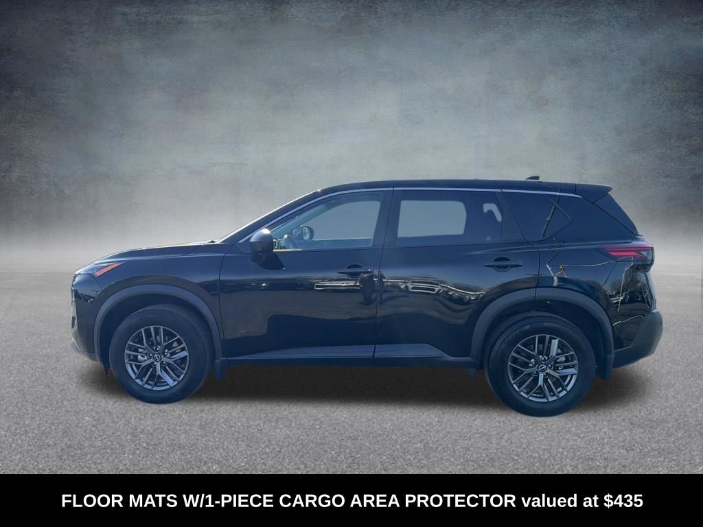 Used 2023 Nissan Rogue S video 2