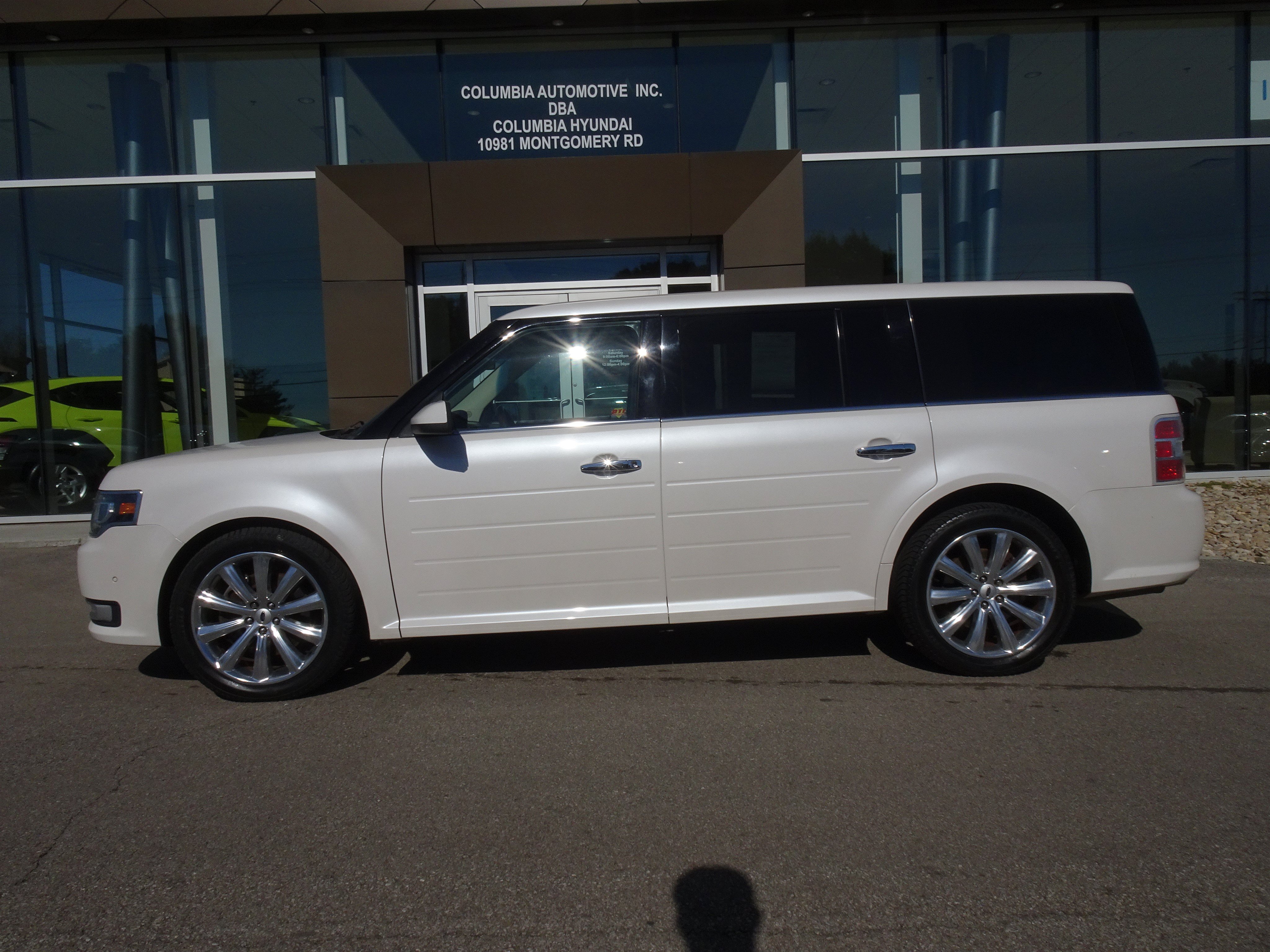 Used 2019 Ford Flex Limited w/ Equipment Group 303A AWD/4WD image 2