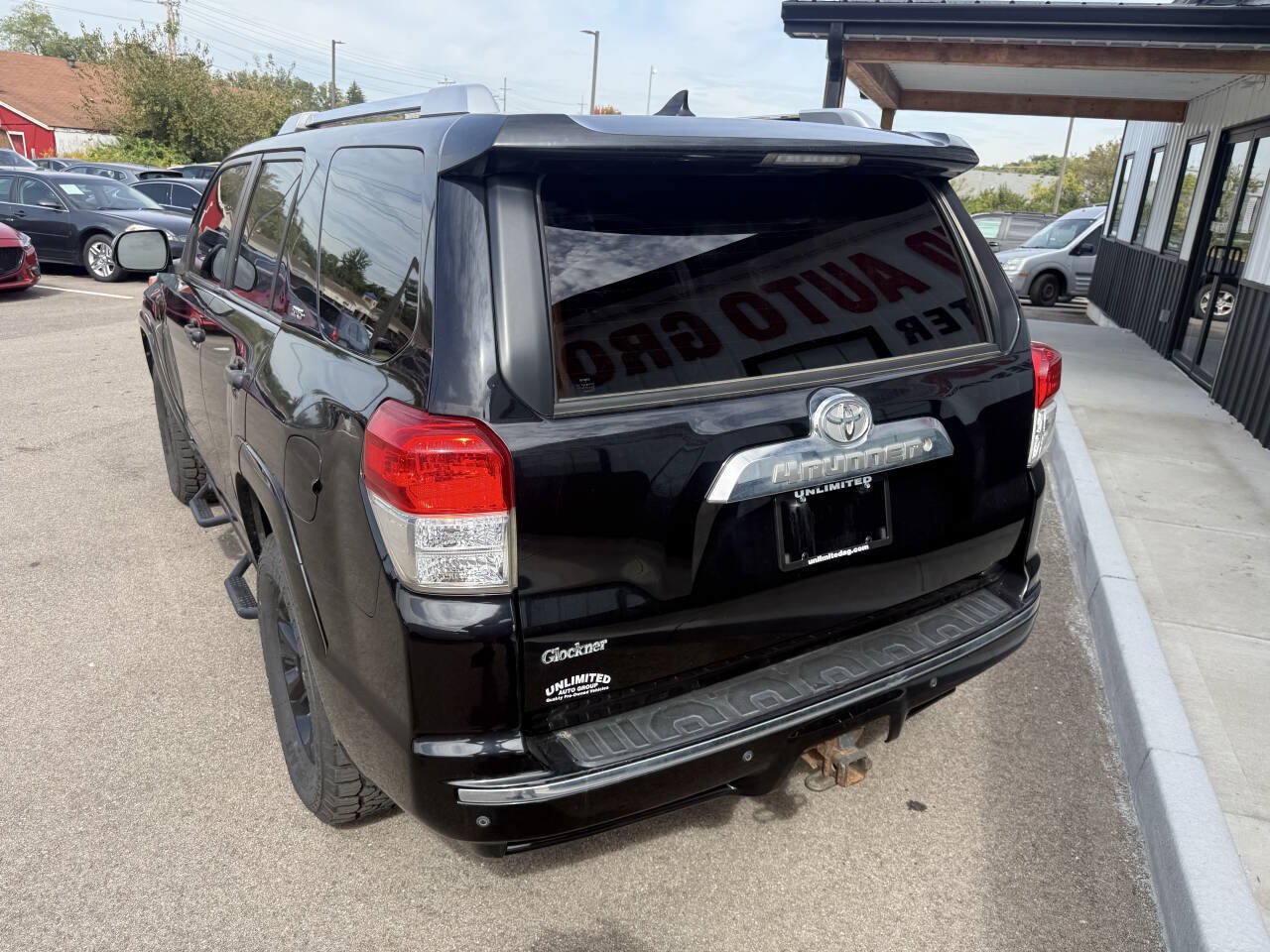Used 2011 Toyota 4Runner SR5 w/ Premium Pkg w/Leather AWD/4WD image 10