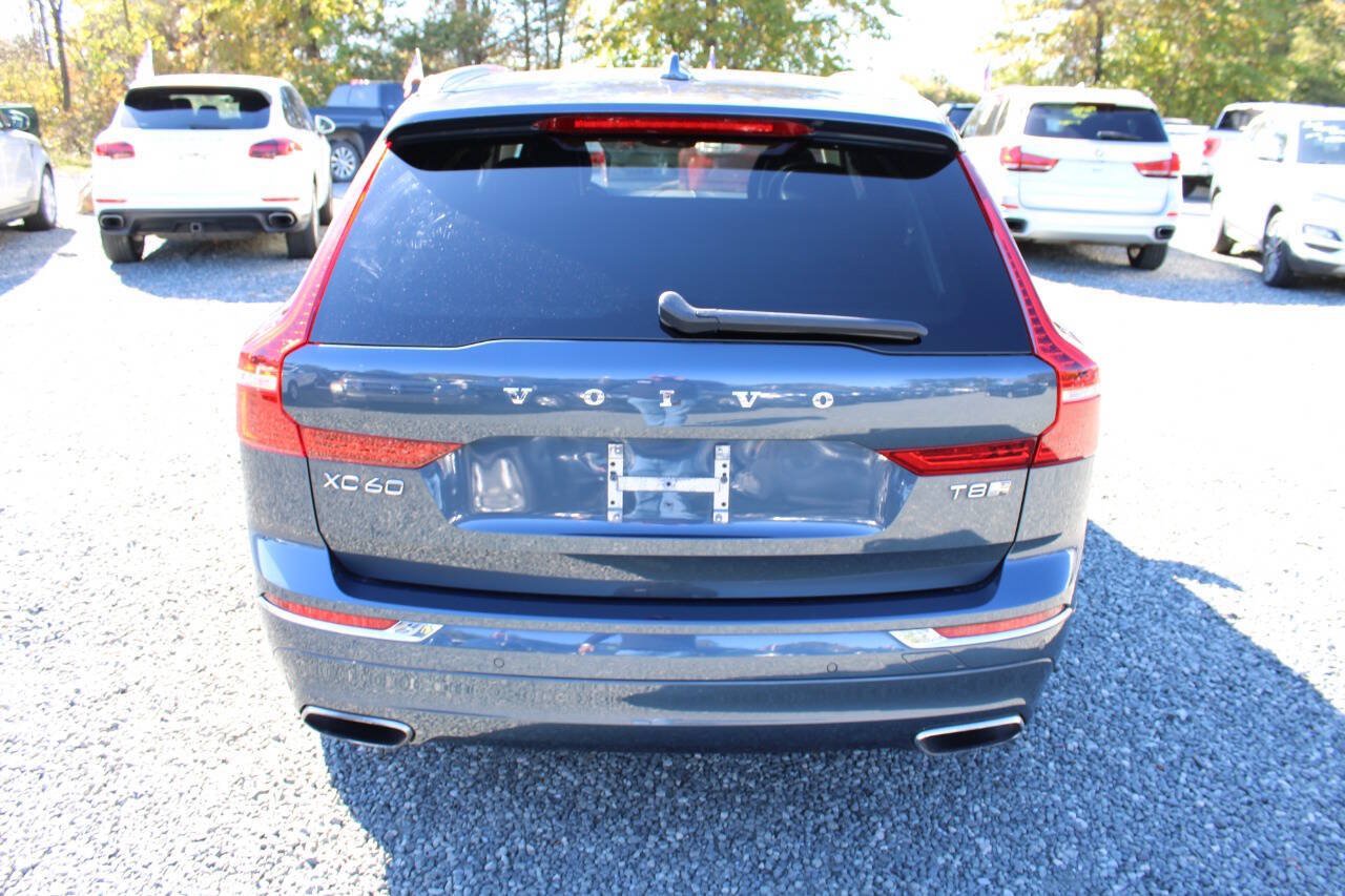 Used 2018 Volvo XC60 T8 Inscription w/ Luxury Seat Package AWD/4WD image 8