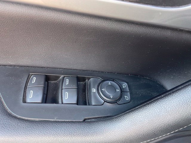 Used 2019 Chevrolet Blazer LT FWD image 11