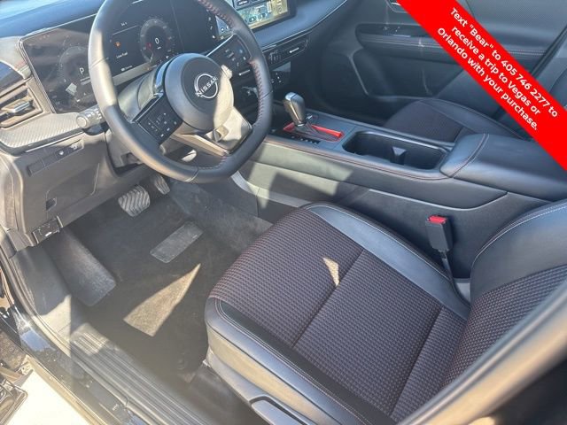Certified 2025 Nissan Kicks SR image 15