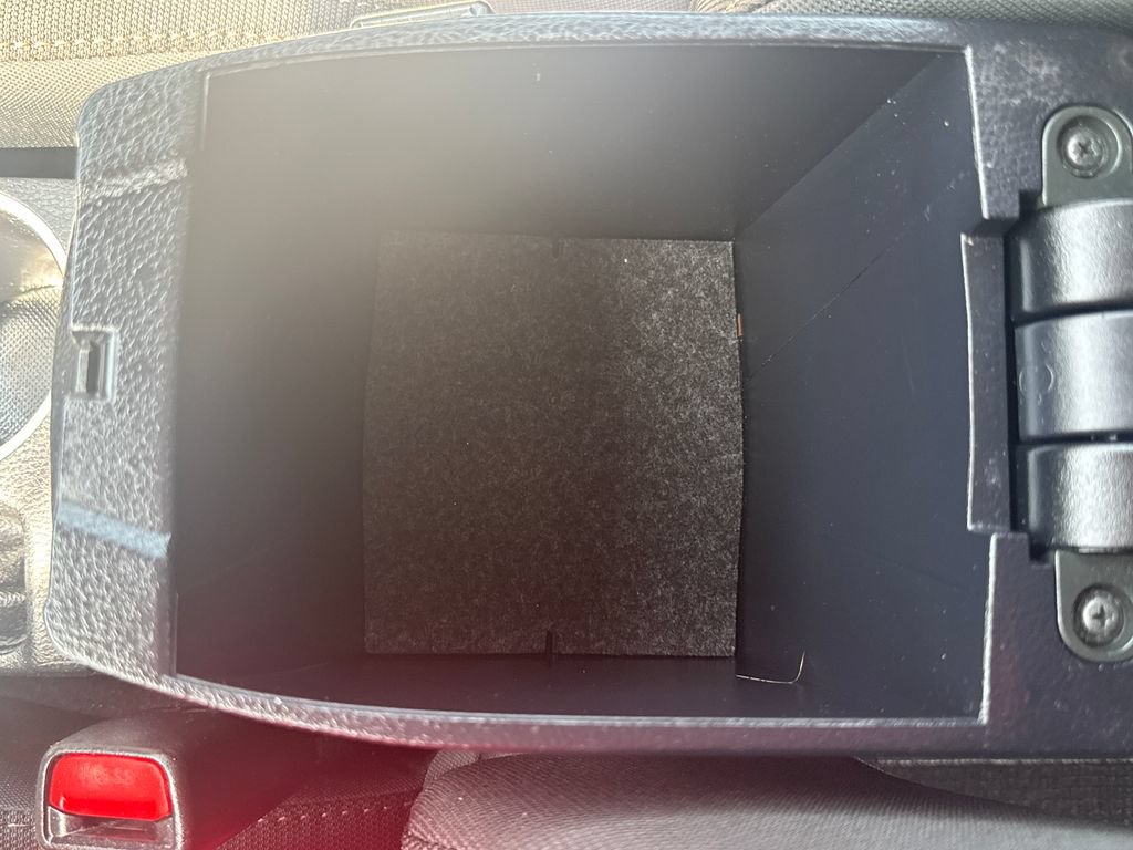 Used 2018 Toyota Corolla LE FWD image 26